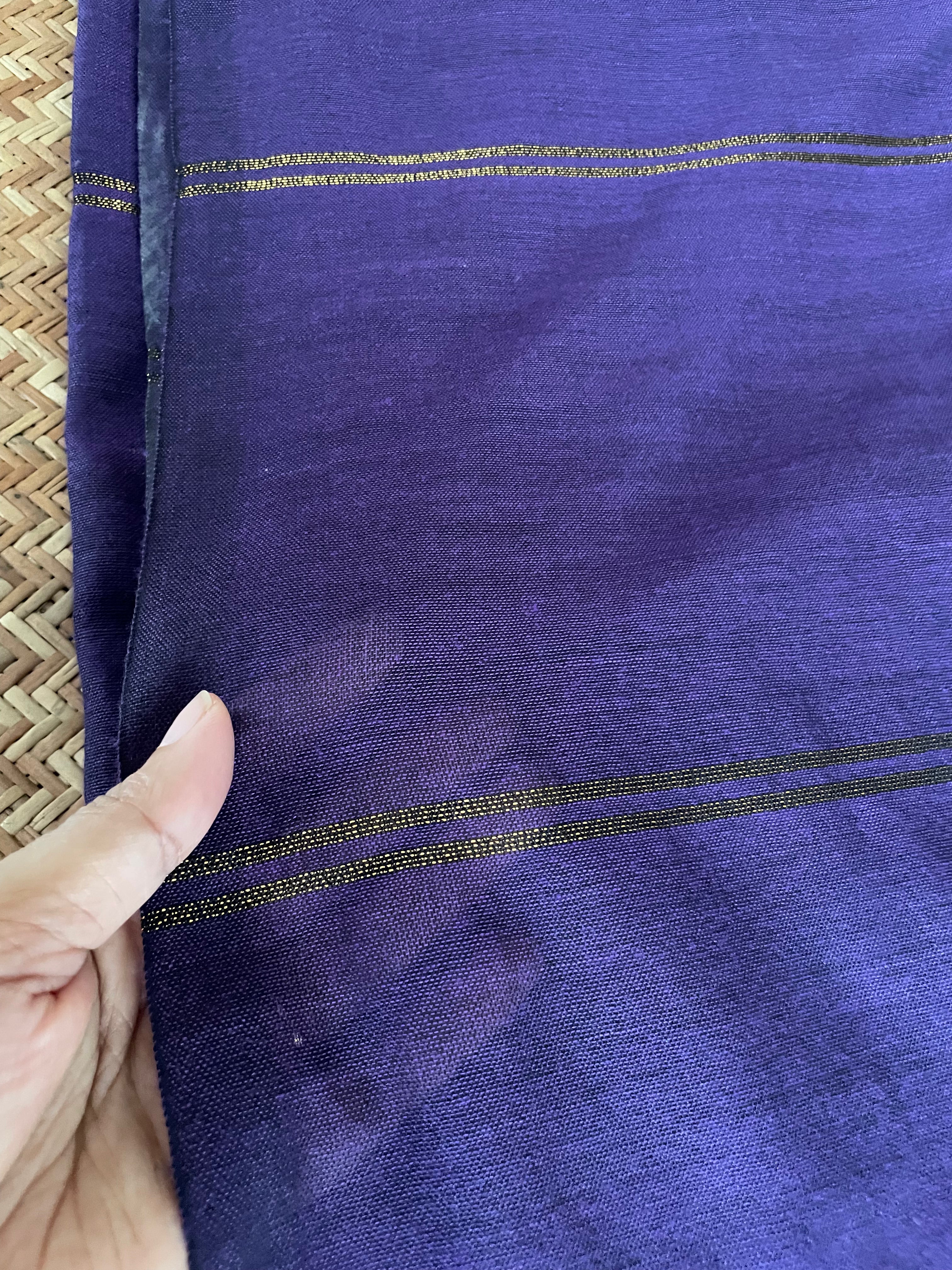 Plum in zari