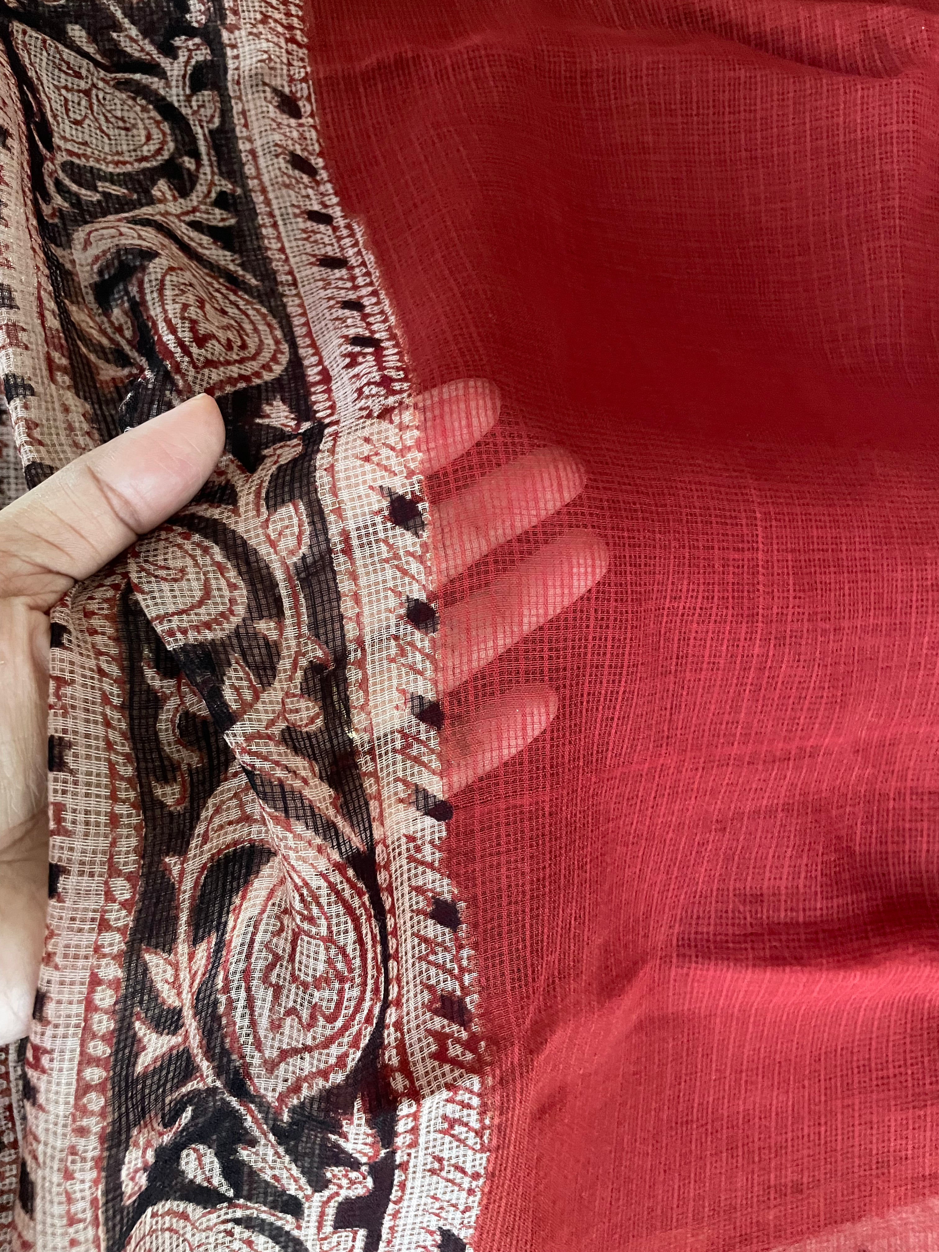 Doria in rusty red 3