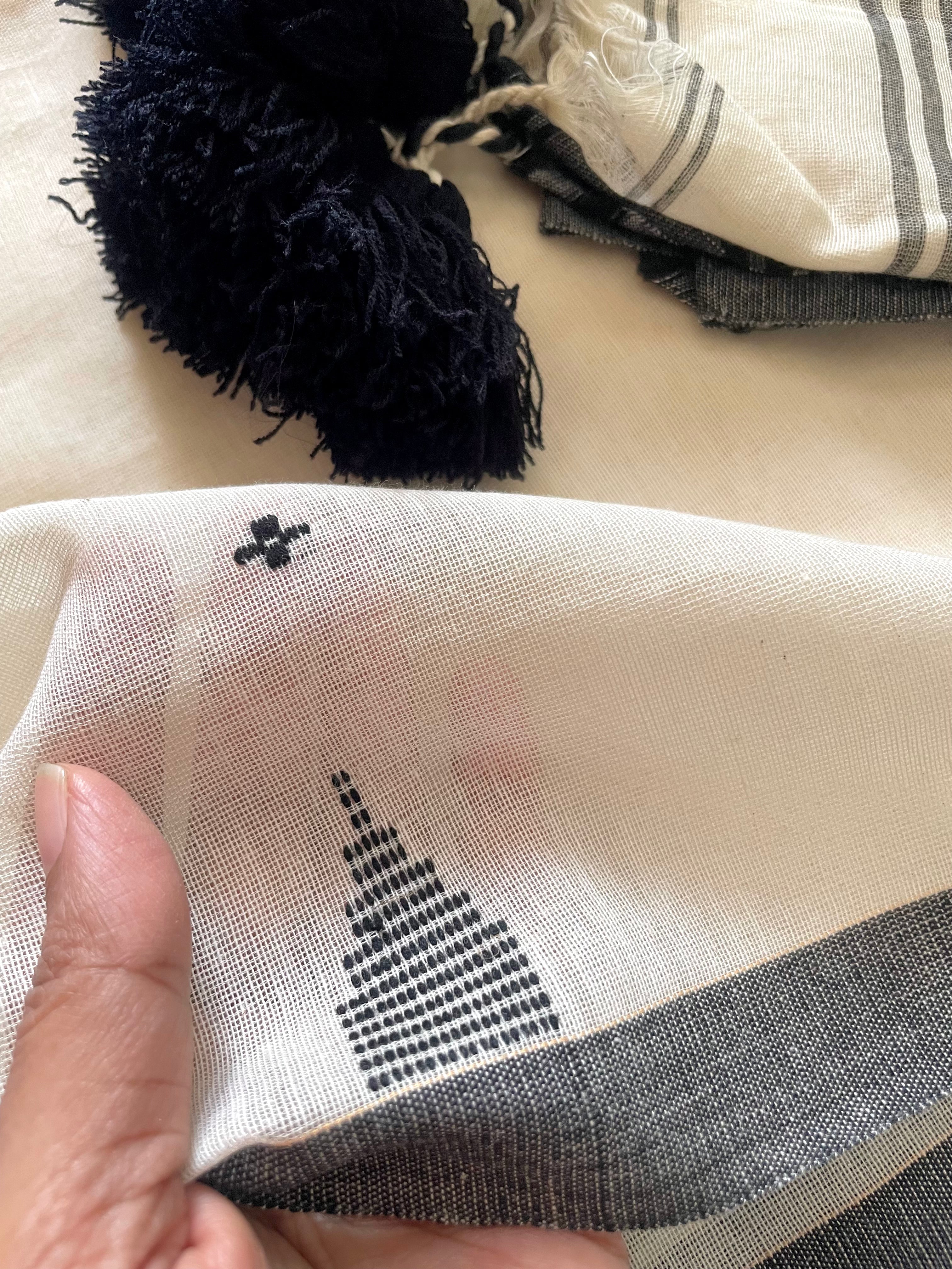 Black Pearl, pure cotton handloom saree.