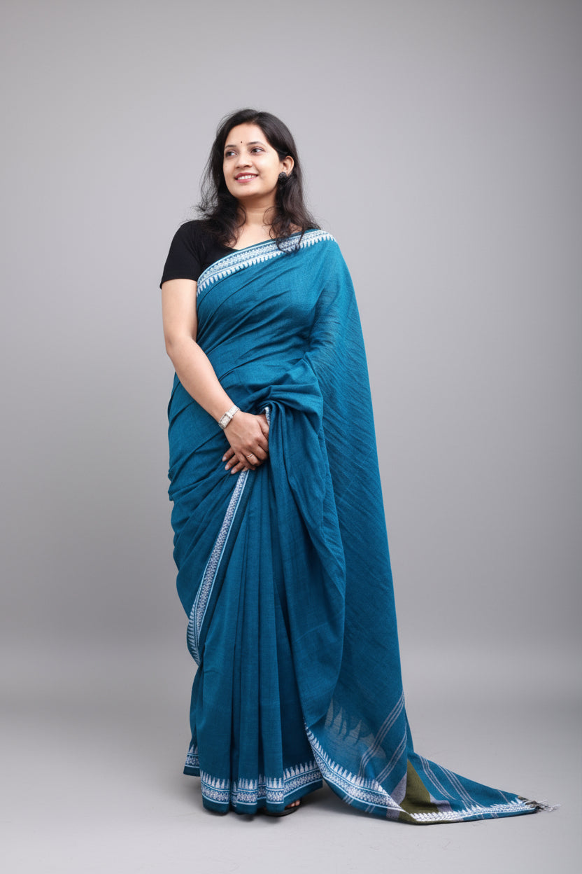 Pushkara, pure cotton Dhonekhali saree.