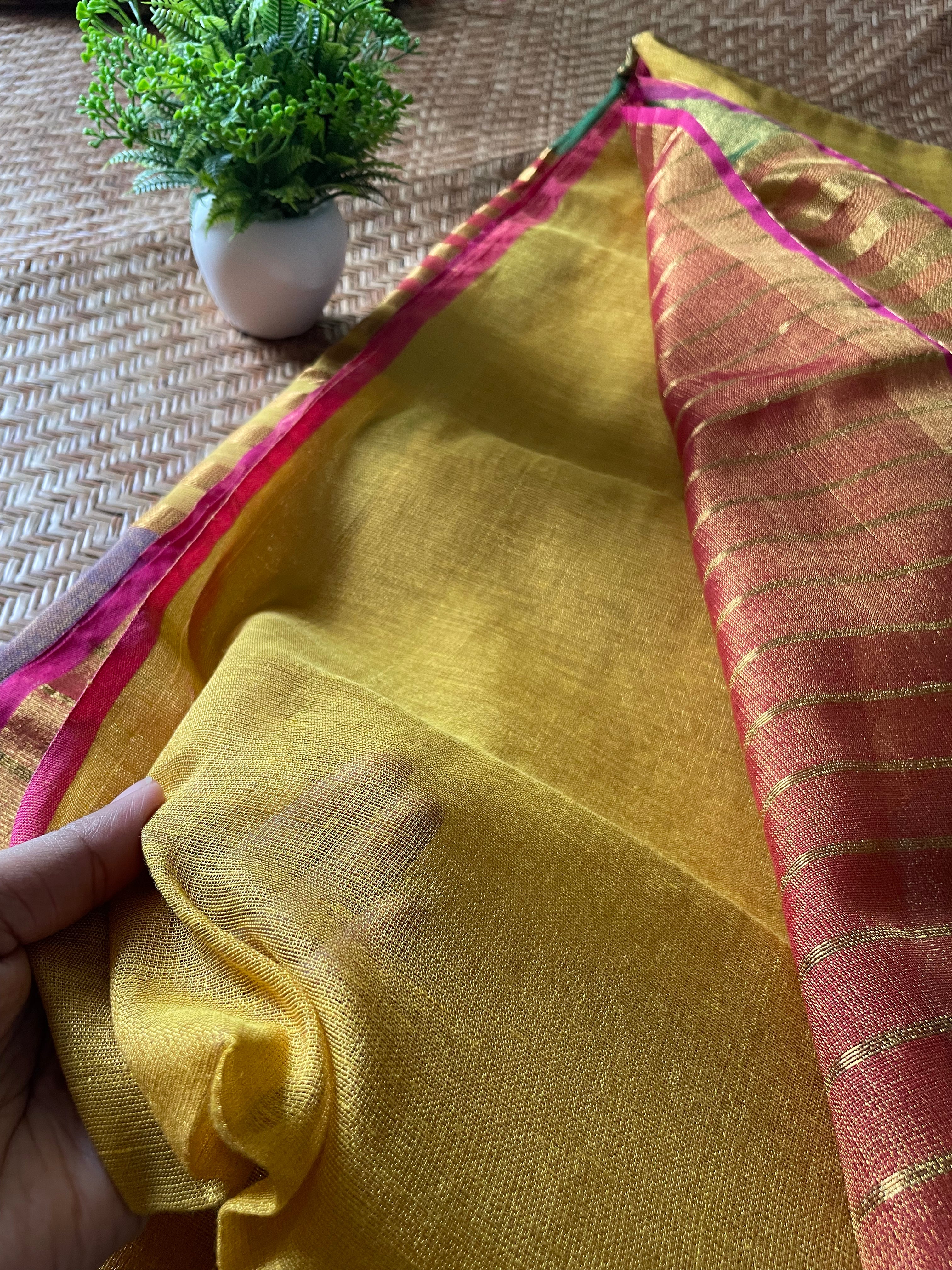 Shine in Linen (yellow)