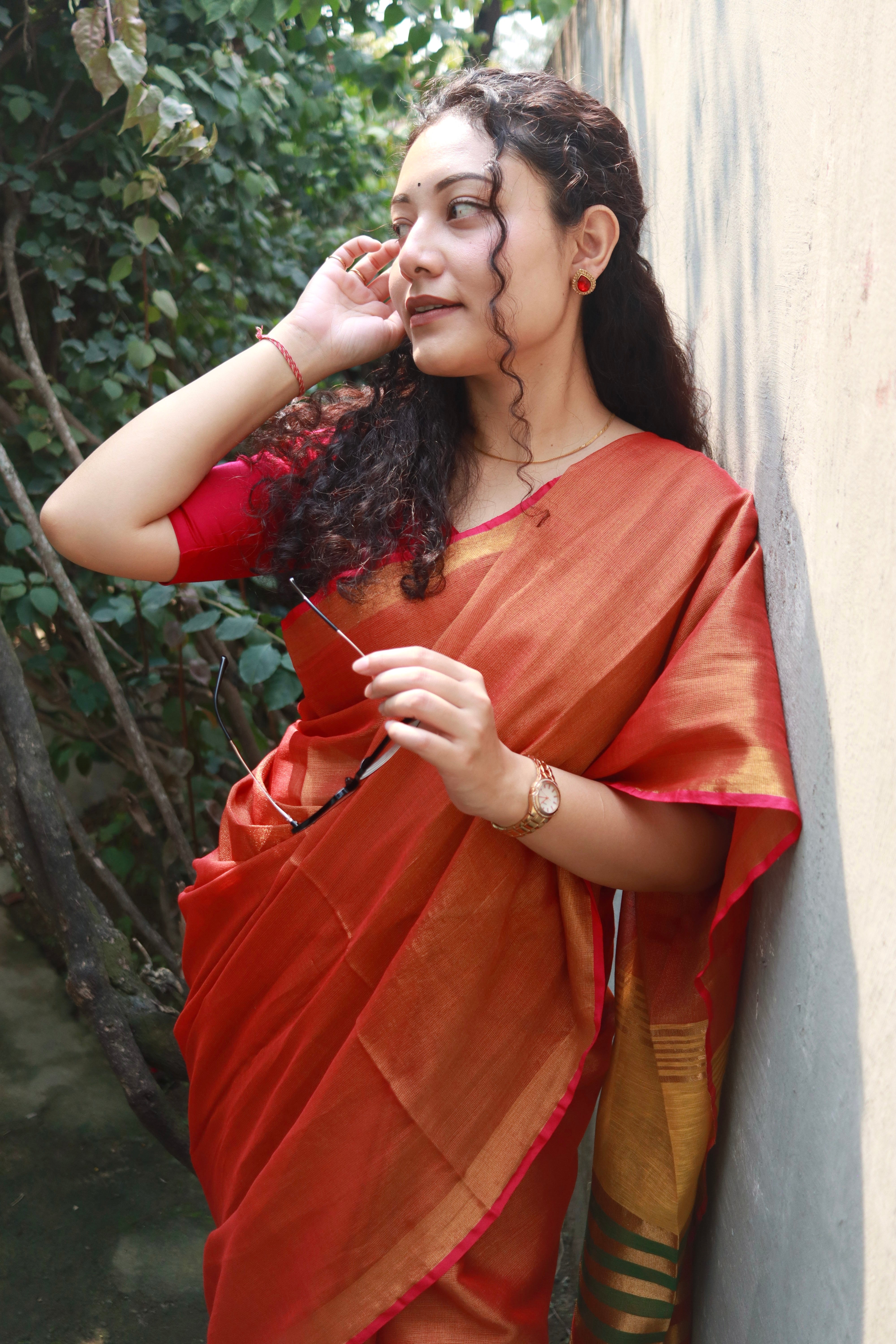 Shine in Linen (Rusty orange)