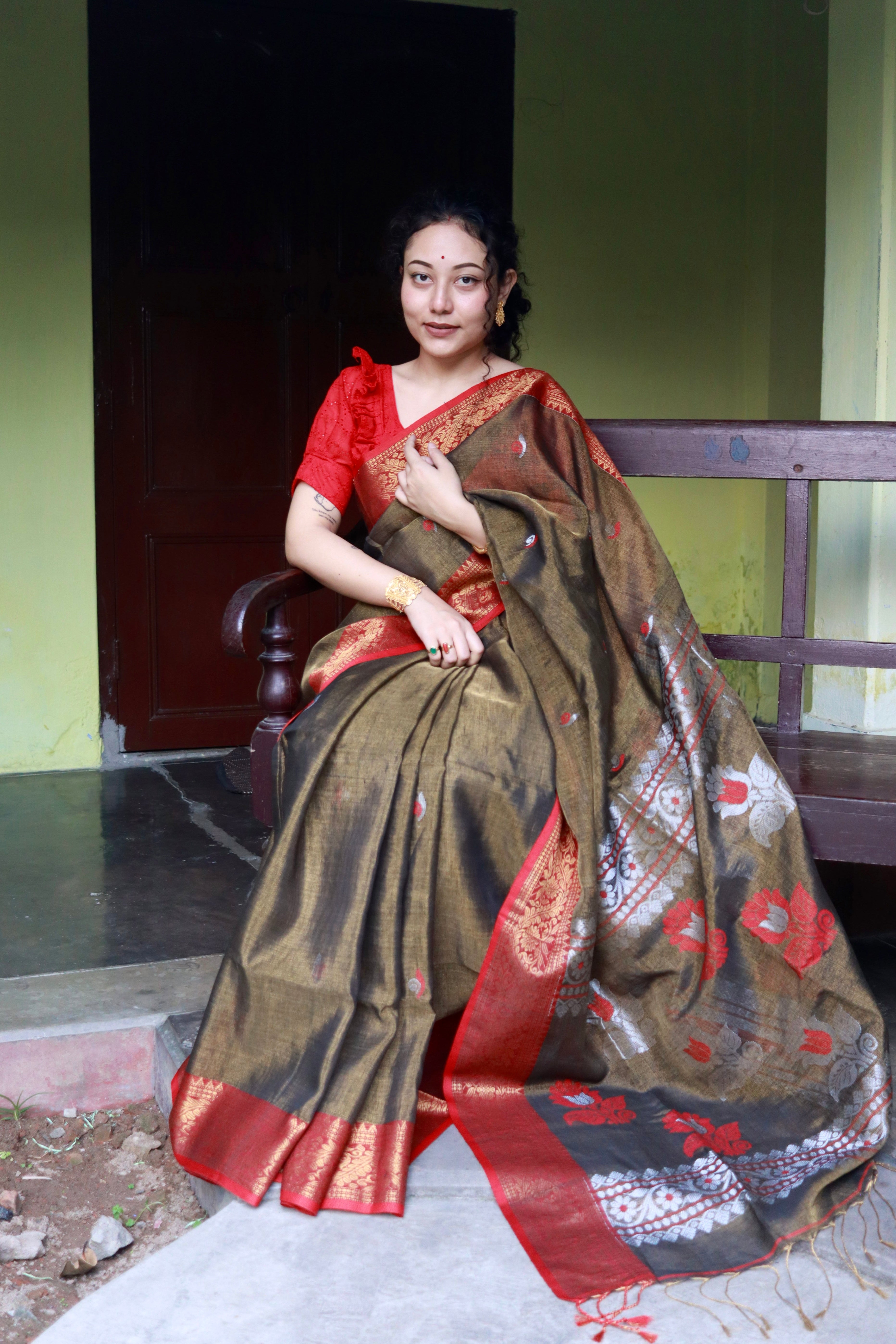 Forest bloom in banarsi linen