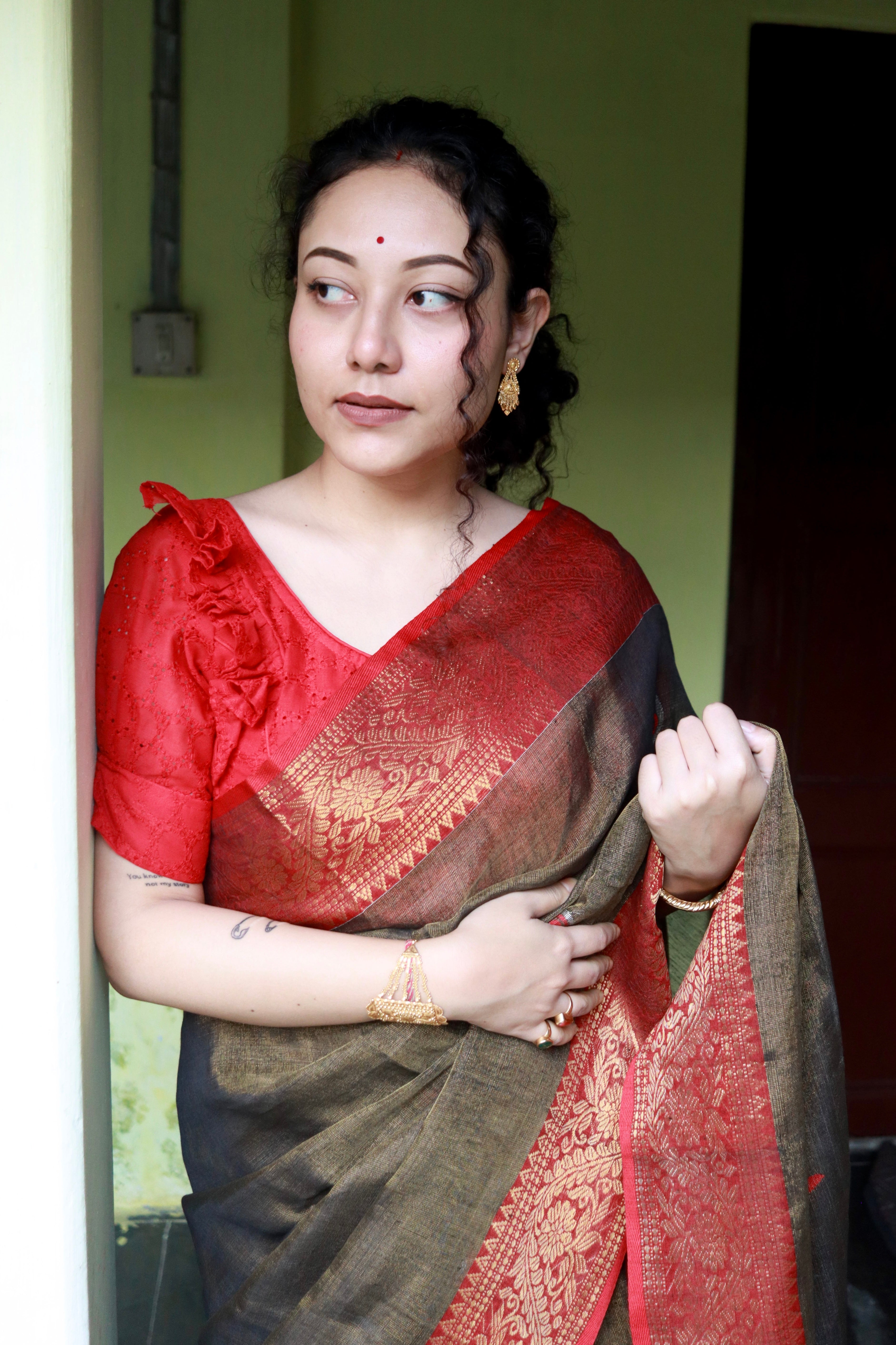 Forest bloom in banarsi linen