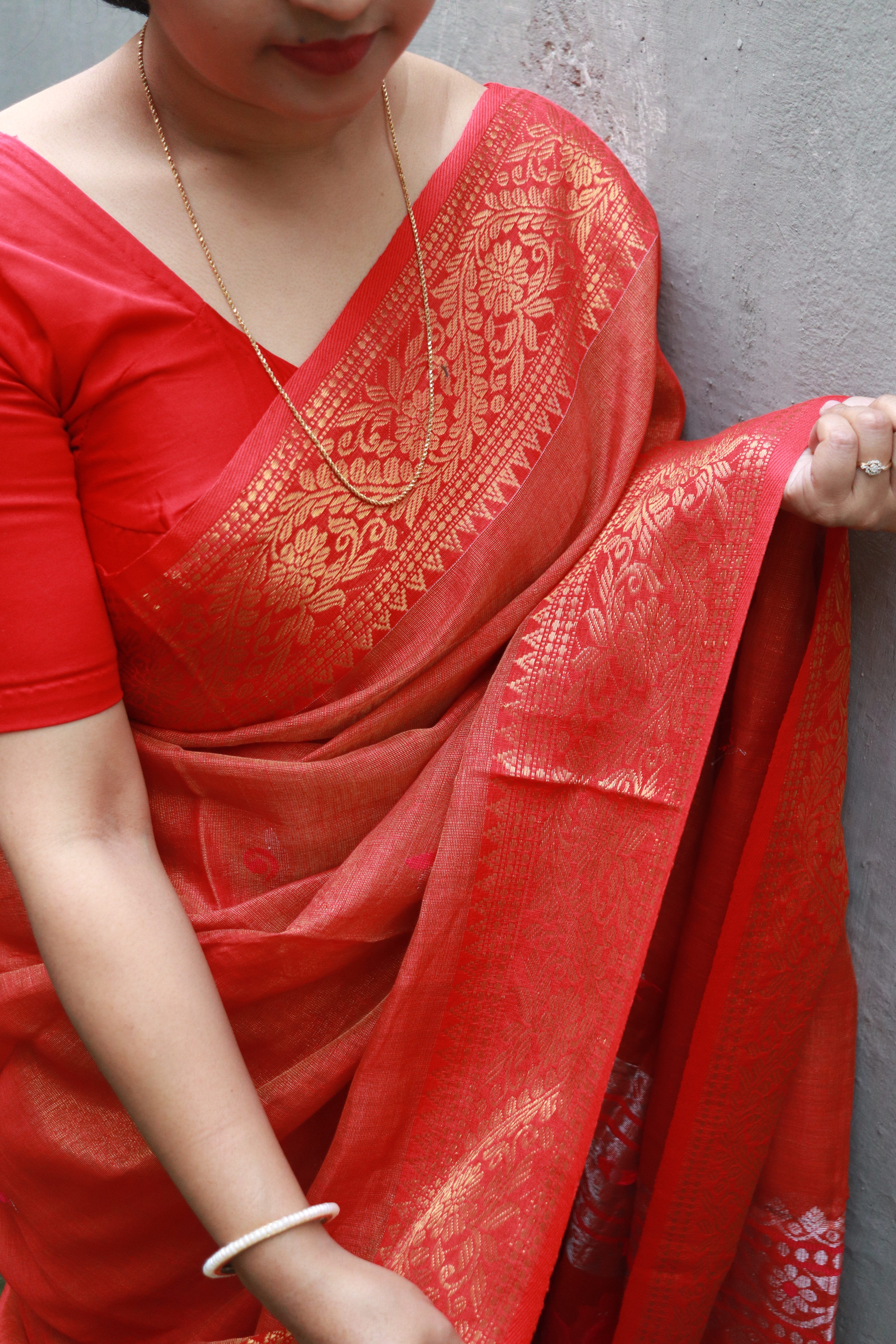 Lava bloom in banarsi linen