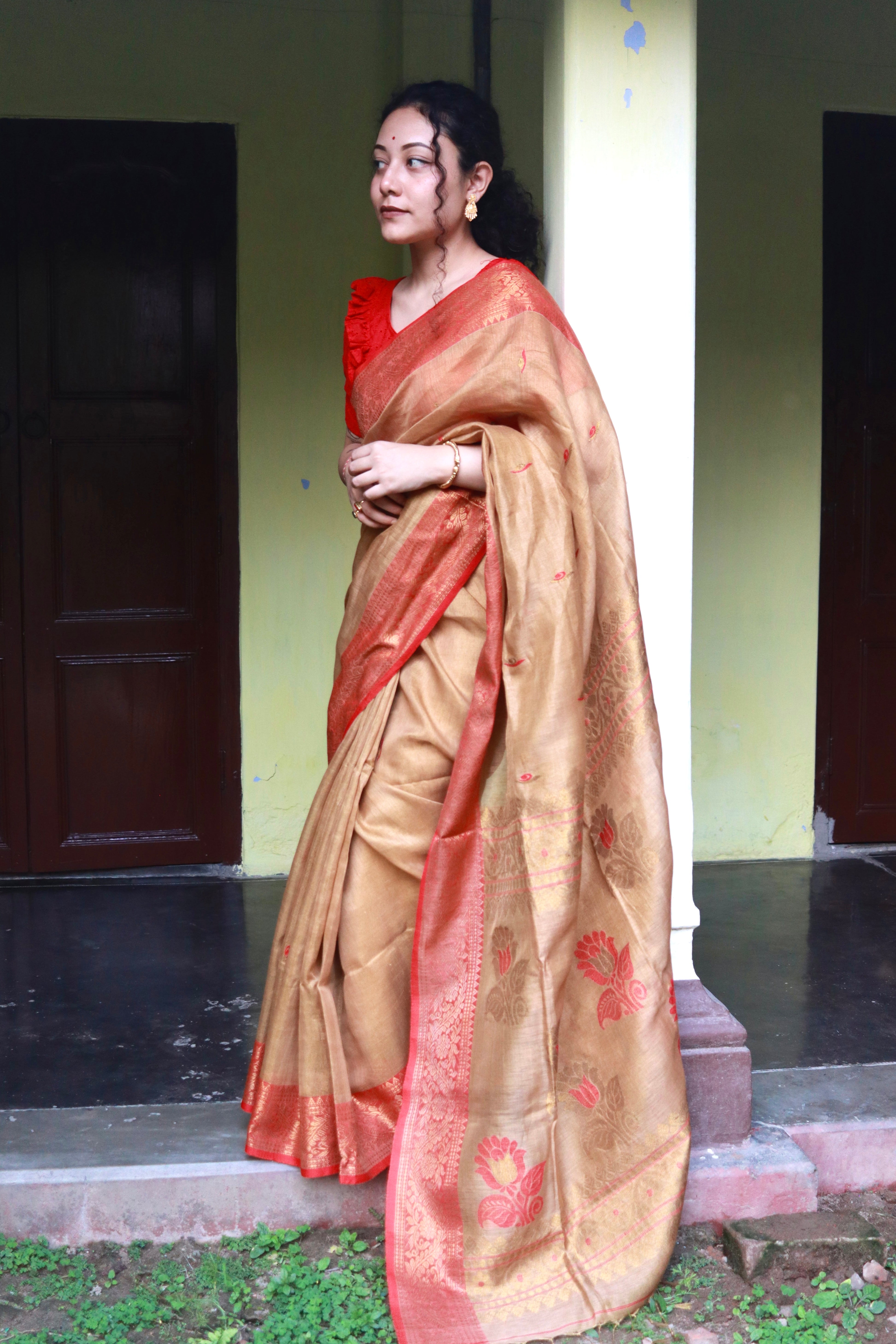Golden bloom in banarsi linen .