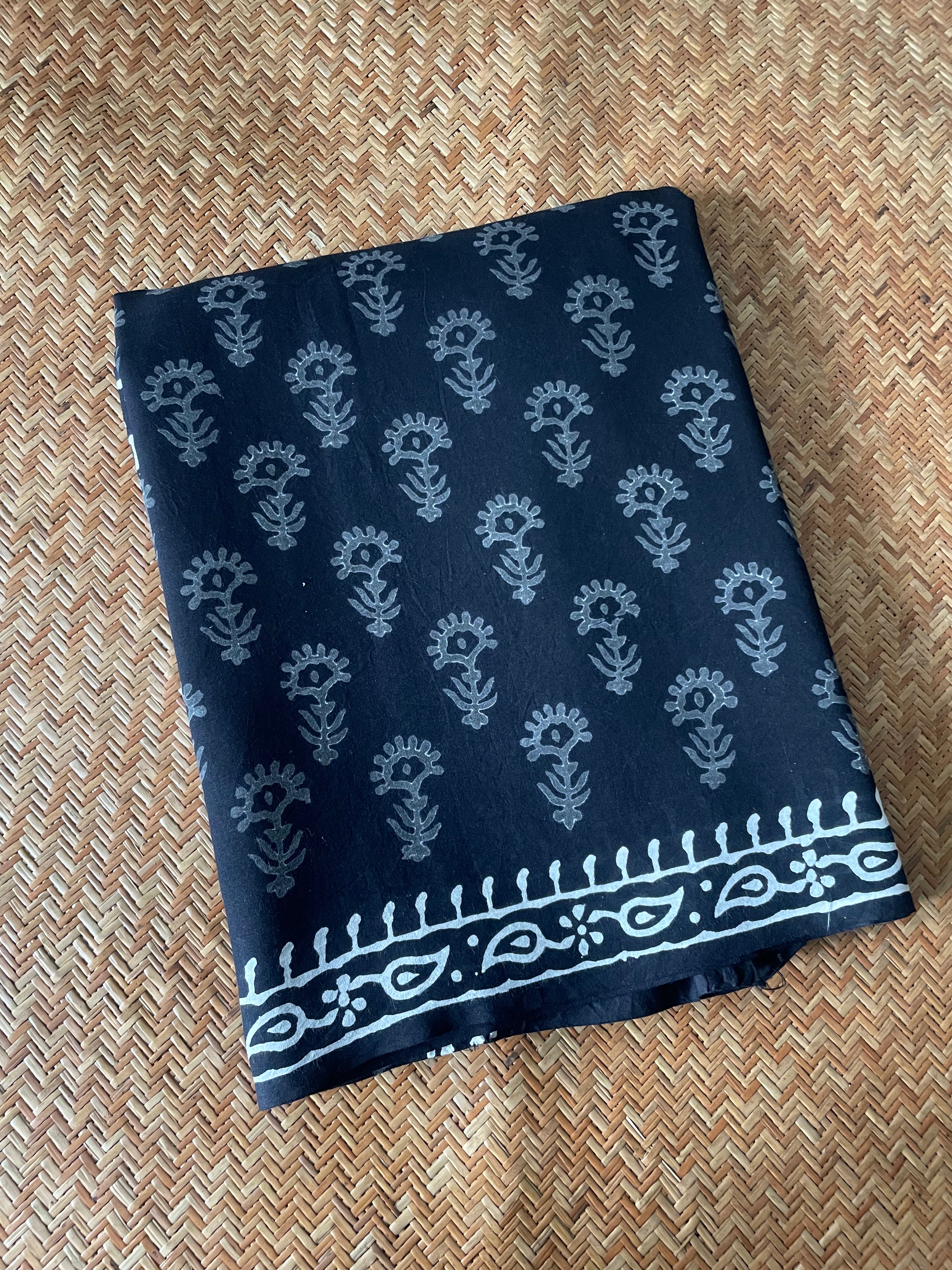 Floral in dabu 2