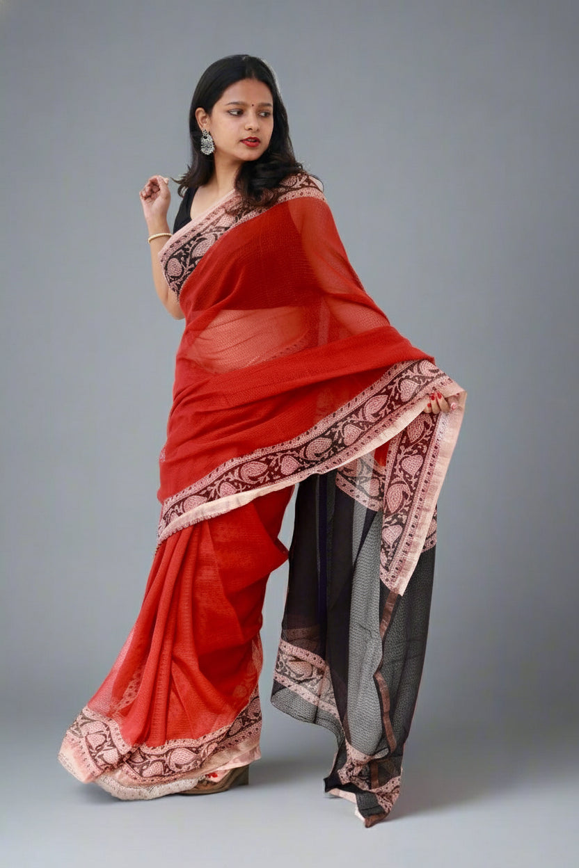 Doria in rusty red 3