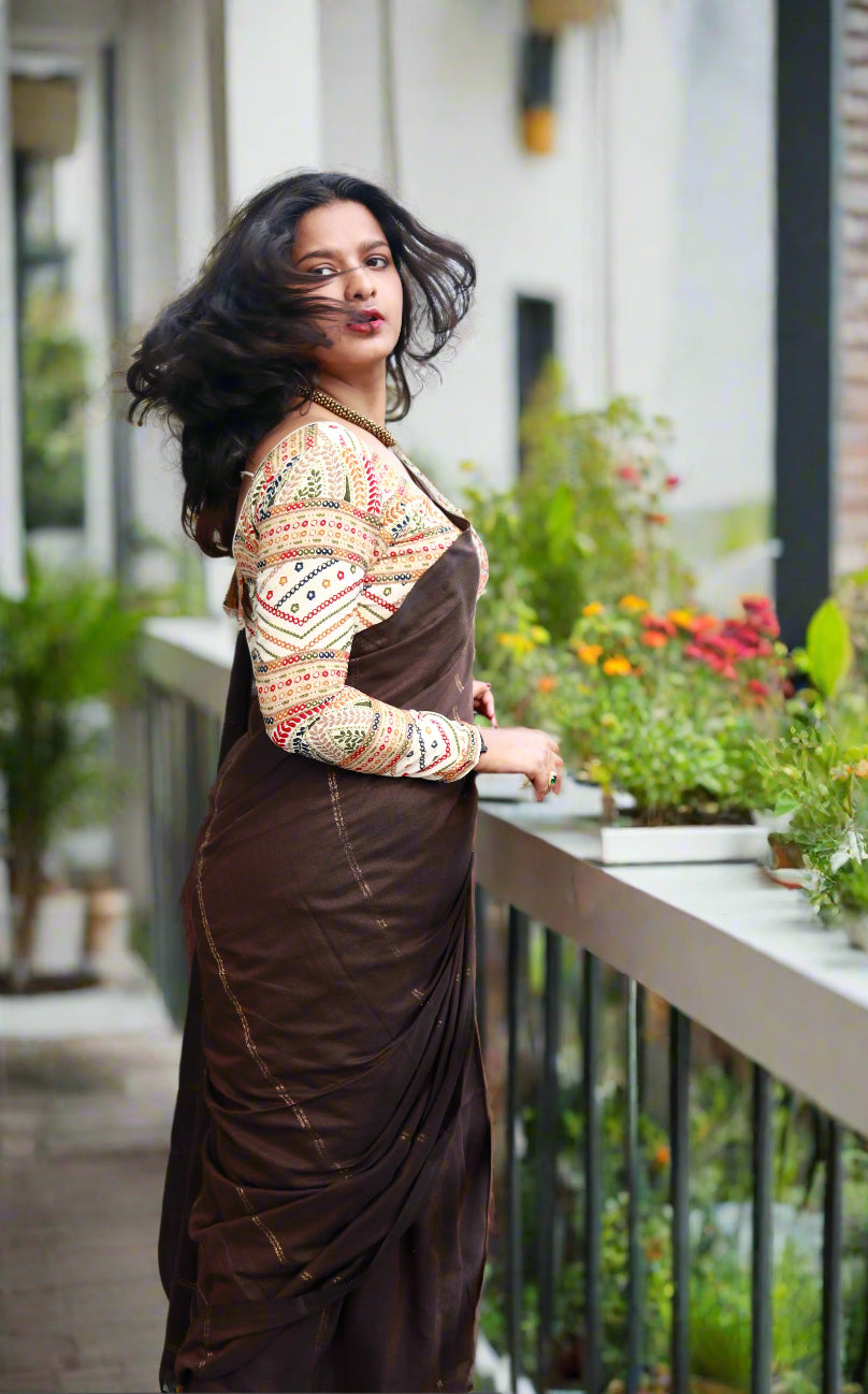 Choco in zari.