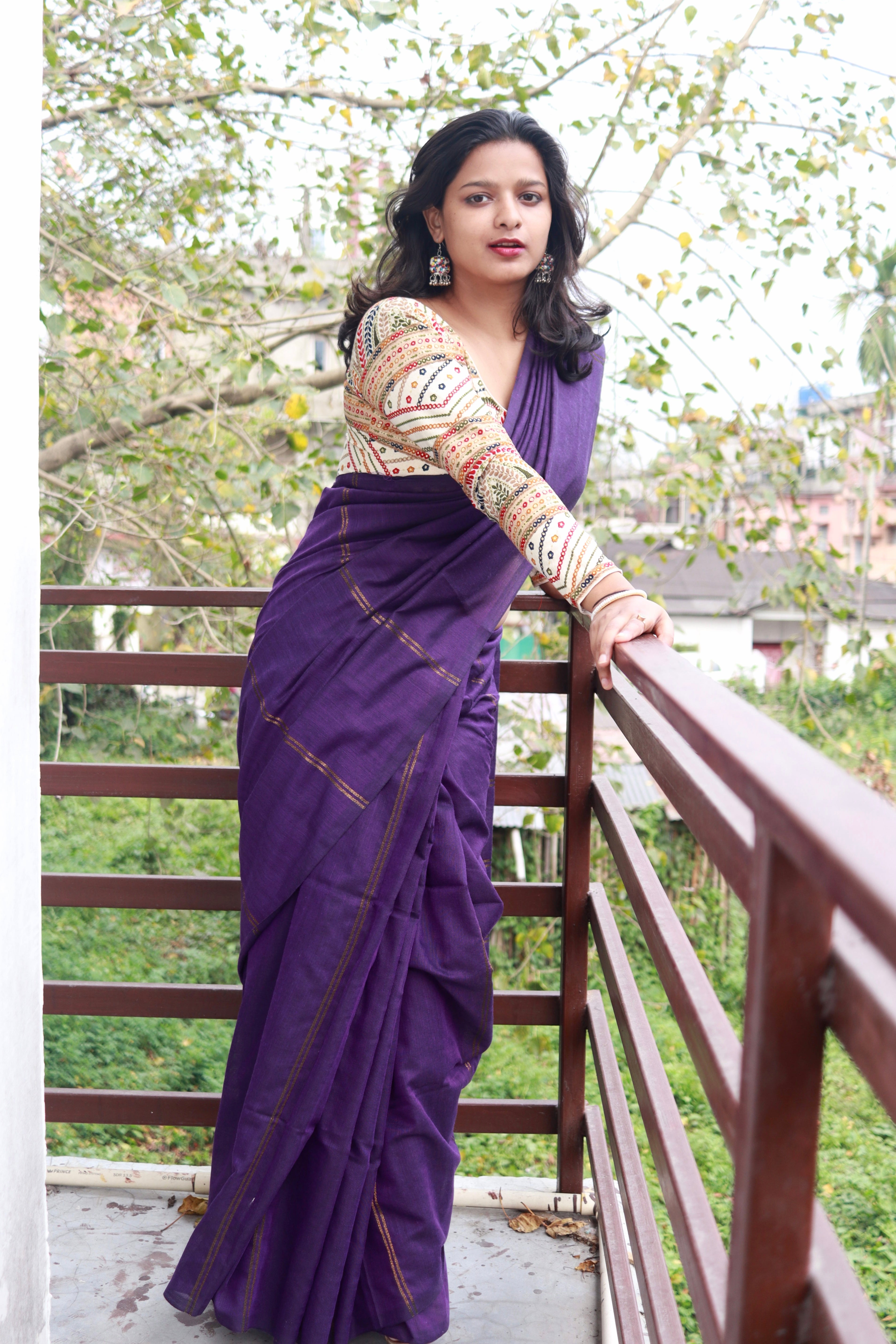 Plum in zari