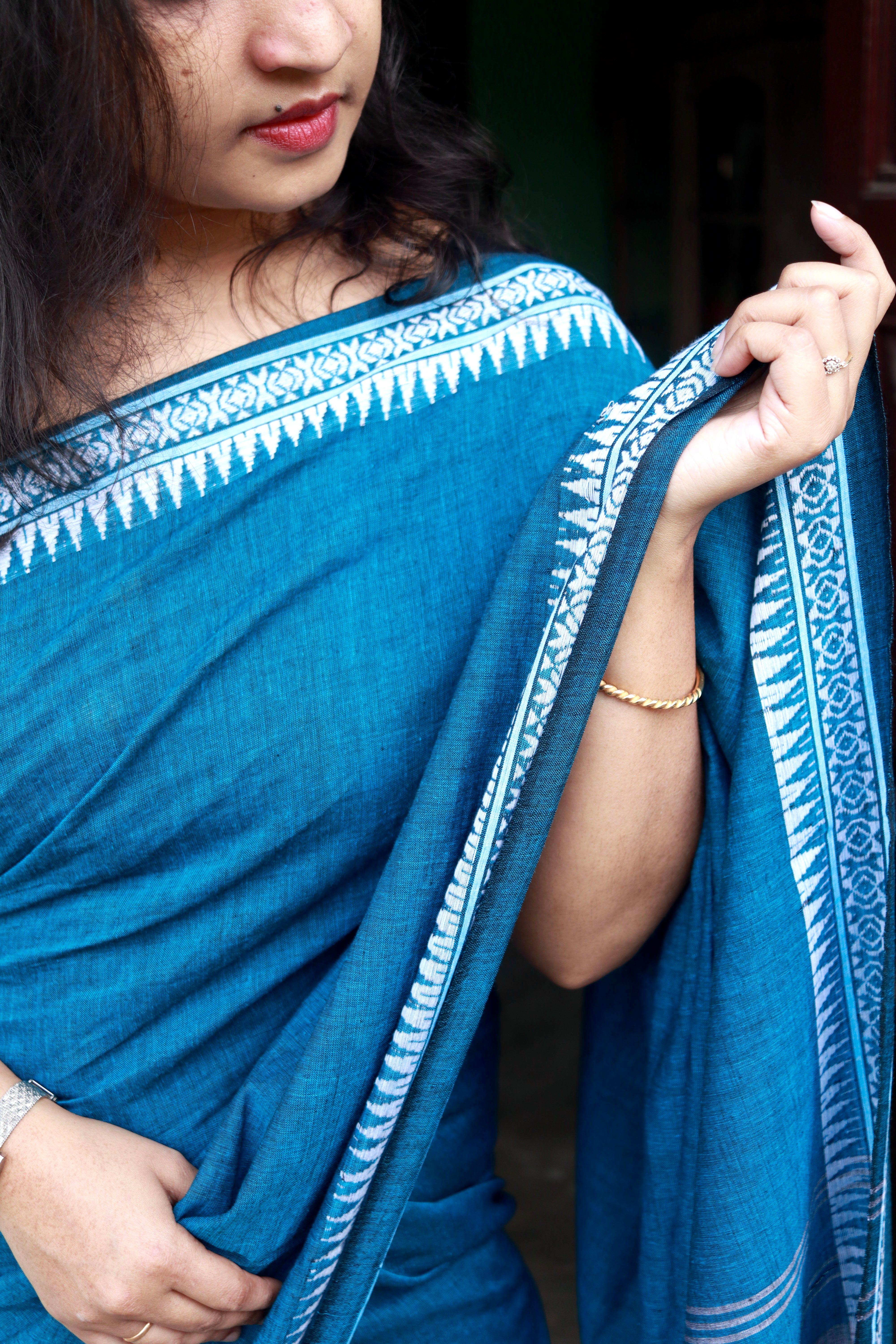 Pushkara, pure cotton Dhonekhali saree.