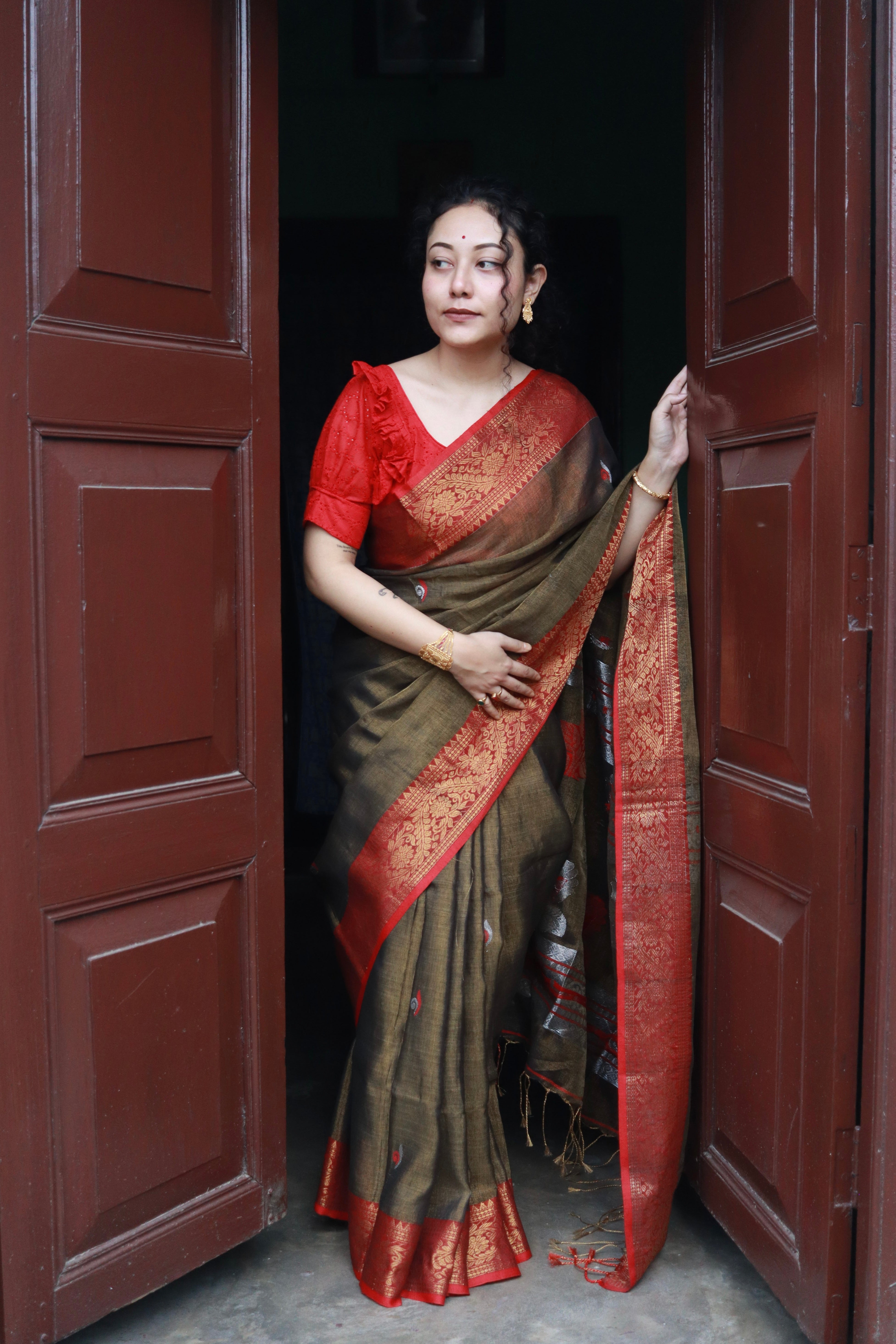 Forest bloom in banarsi linen